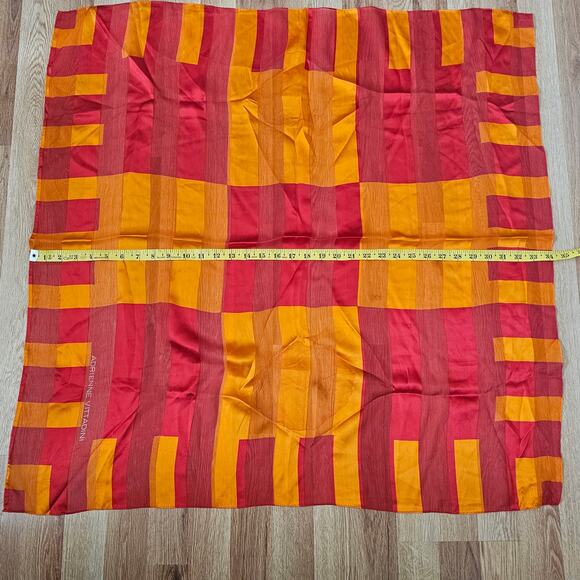 Vtg Adrienne Vittadini Silk Scarf Large Geo Colorblock n Red, Orange & Gold - Picture 4 of 4